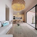 The Boat House Sea Front And Private Pool Villa