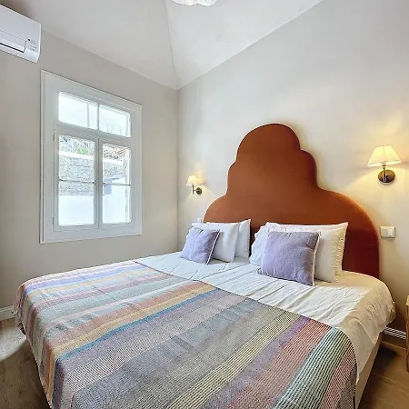 The Boat House Sea Front And Private Pool