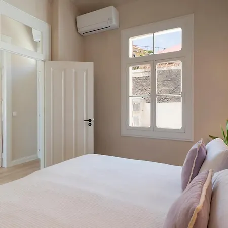 Villa The Boat House Sea Front And Private Pool