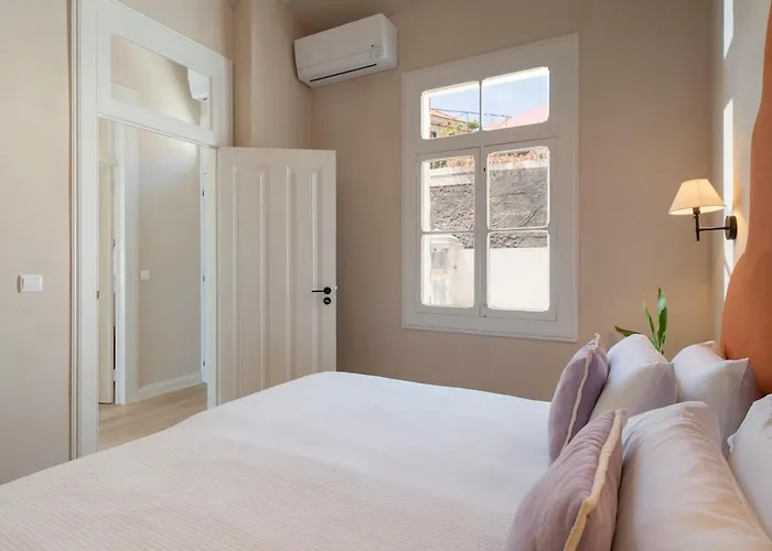 Villa The Boat House Sea Front And Private Pool