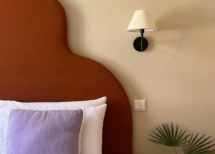 The Boat House Sea Front And Private Pool Villa *